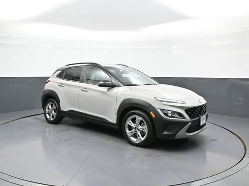 Certified 2023 Hyundai Kona SEL image 4