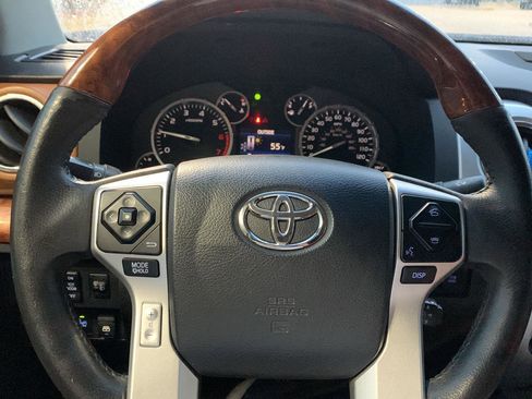 Used 2014 Toyota Tundra Platinum image 17