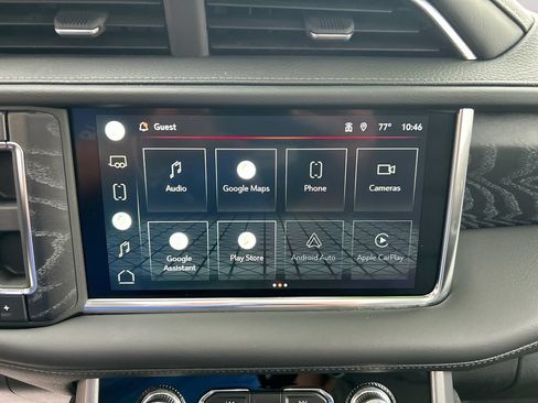 Used 2022 GMC Yukon Denali AWD/4WD image 19