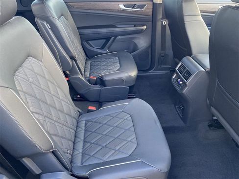 New 2026 Volkswagen Atlas SEL Premium R-Line image 9