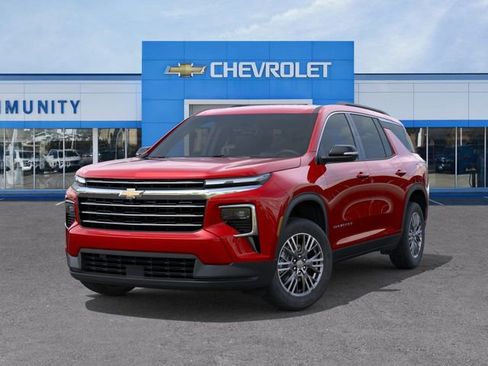 New 2026 Chevrolet Traverse LT w/ Driver Confidence Package image 7