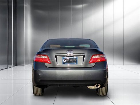 Used 2009 Toyota Camry SE image 25