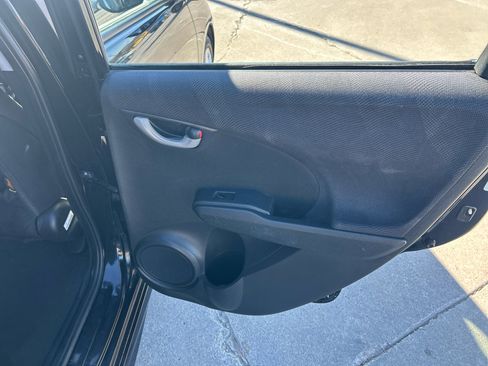 Used 2011 Honda Fit Sport image 14