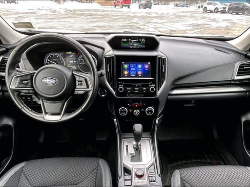 Used 2023 Subaru Forester Premium image 16