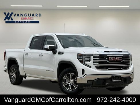 Used 2025 GMC Sierra 1500 SLT RWD image 1