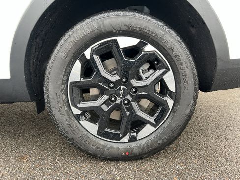 New 2026 Kia Sorento S image 9