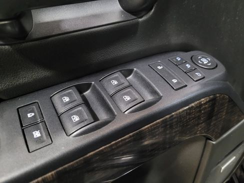 Used 2015 GMC Sierra 1500 Denali AWD/4WD image 27