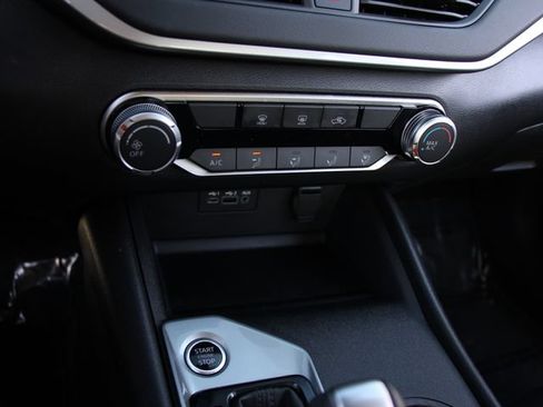 Certified 2025 Nissan Altima 2.5 S FWD image 20
