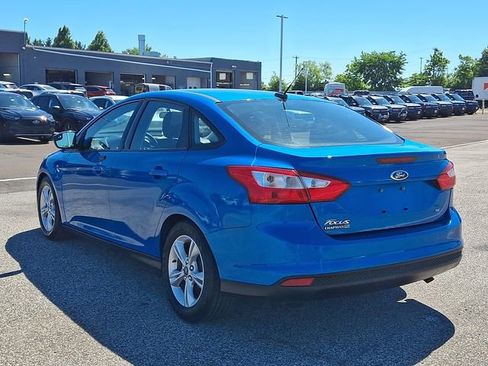 Used 2014 Ford Focus SE FWD image 4