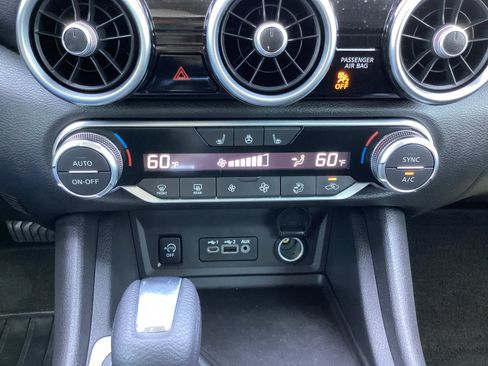 Used 2024 Nissan Sentra SV w/ All-Weather Package FWD image 22