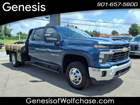 Used 2025 Chevrolet Silverado 3500 LT w/ Convenience Package AWD/4WD image 7