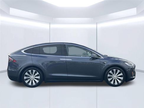 Used 2020 Tesla Model X Long Range AWD/4WD image 26