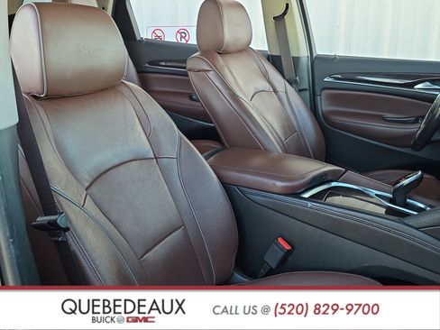 Used 2021 Buick Enclave Avenir w/ Avenir Technology Package image 38