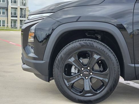 New 2026 Chevrolet Equinox LT w/ Midnight Edition FWD image 12