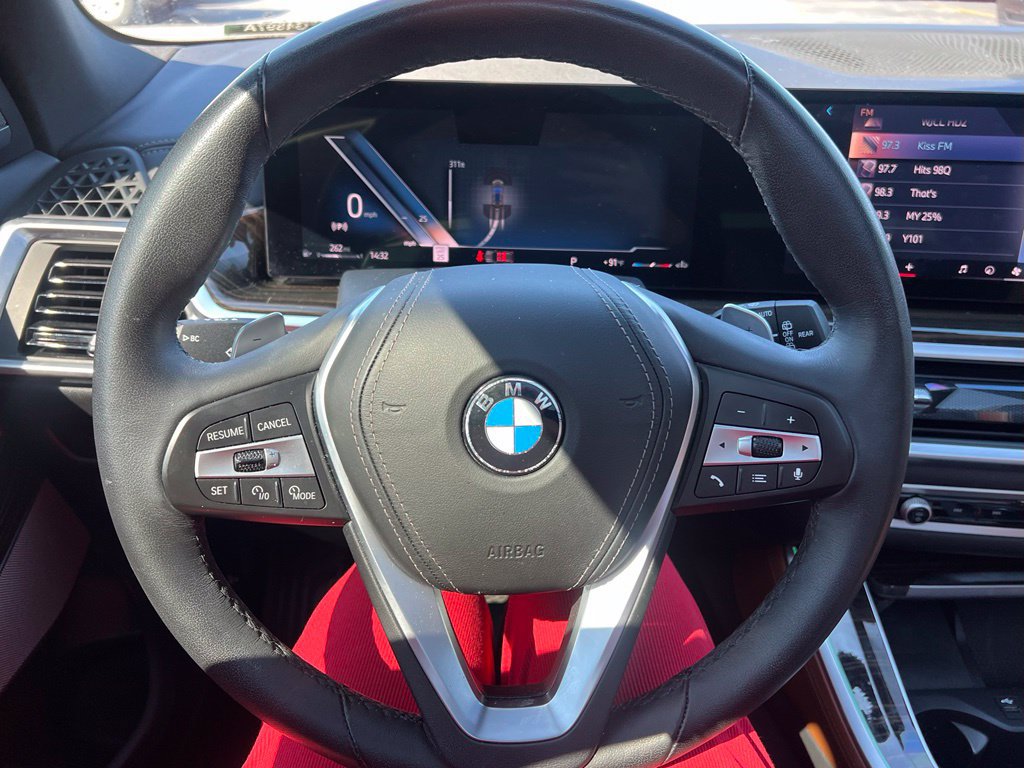 Used 2025 BMW X5 xDrive40i w/ Premium Package AWD/4WD image 13