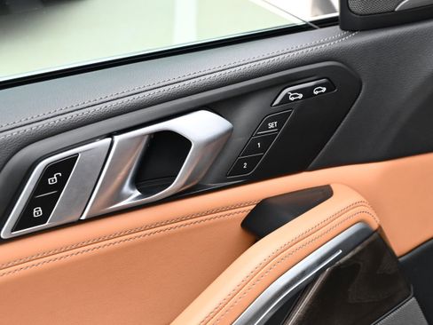 Certified 2023 BMW X6 xDrive40i w/ Parking Assistance Package image 27