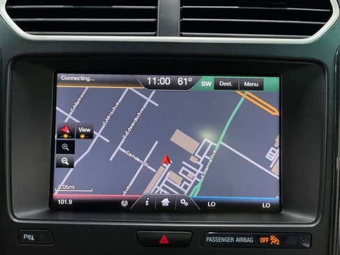 Used 2016 Ford Explorer XLT w/ Equipment Group 202A image 10