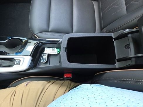 Used 2025 Buick Envista Avenir image 61