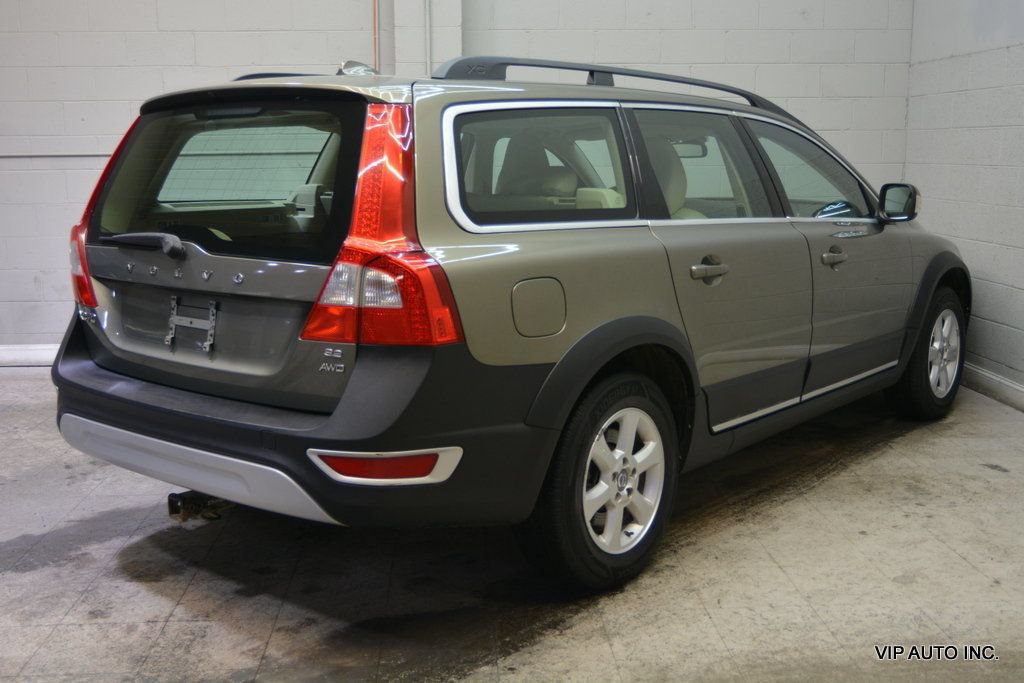 Used 2010 Volvo XC70 3.2 AWD/4WD image 4