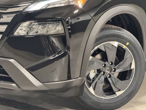 New 2026 Nissan Rogue SV w/ Cold Weather Package image 27