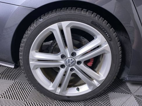 Used 2016 Volkswagen Jetta GLI SE image 15