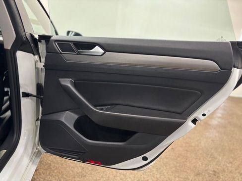 Used 2019 Volkswagen Arteon SE AWD/4WD image 21
