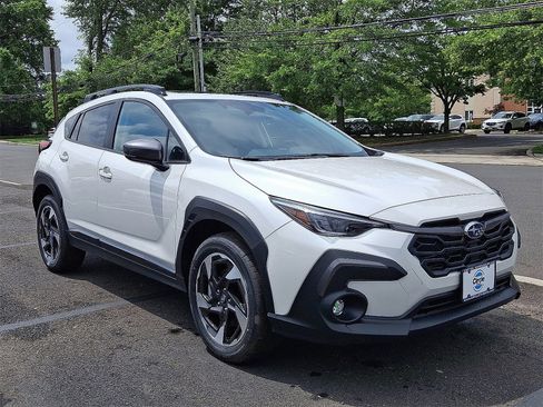 New 2025 Subaru Crosstrek 2.5i Limited w/ Crosstrek Mirror Package image 2