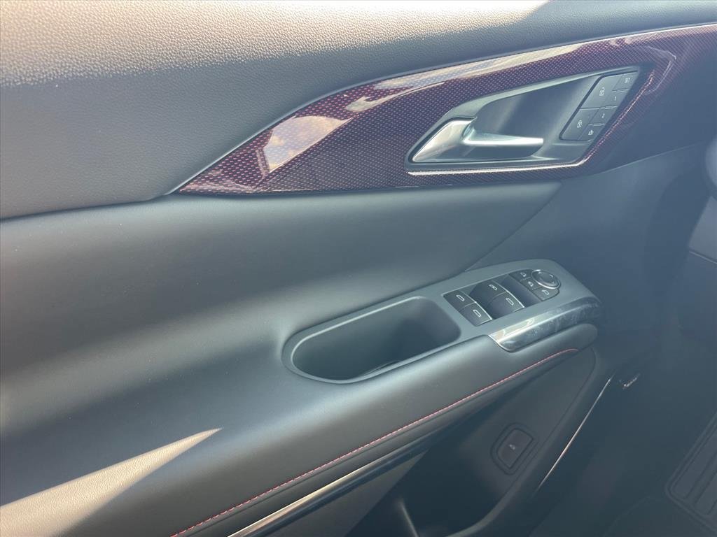 New 2027 Chevrolet Traverse RS FWD image 20