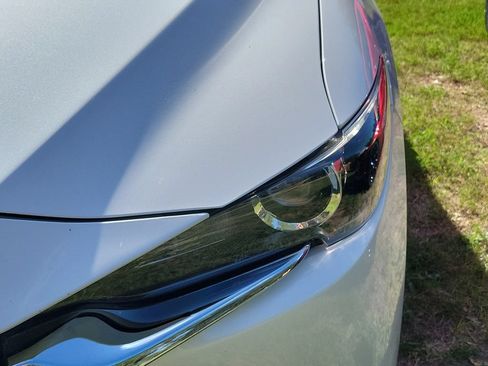 Used 2017 MAZDA CX-5 Touring FWD image 2
