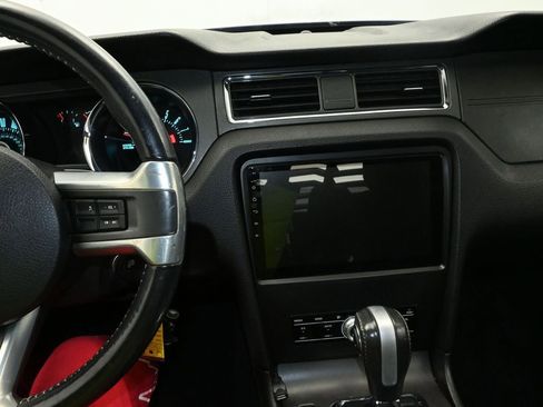 Used 2013 Ford Mustang Coupe image 21