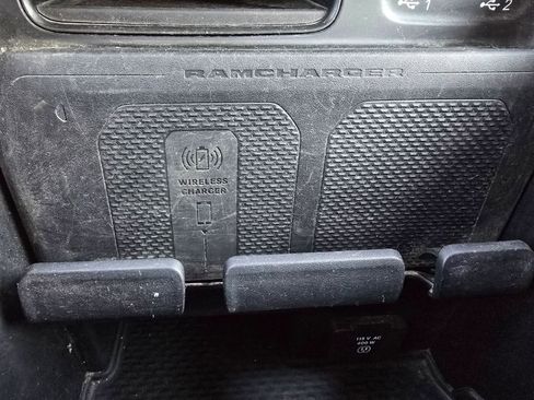 Used 2021 RAM 1500 Laramie image 19