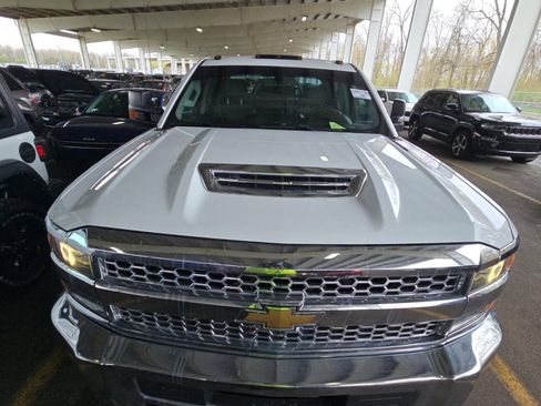 Used 2019 Chevrolet Silverado 3500 W/T w/ WT Convenience Package AWD/4WD image 2
