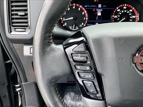Used 2023 Nissan Frontier PRO-4X w/ Pro-4X Premium Package AWD/4WD image 14
