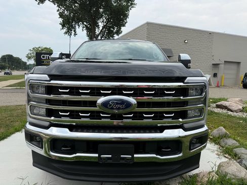 Used 2026 Ford F250 Lariat w/ Chrome Package AWD/4WD image 8