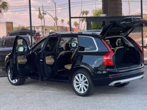 Used 2016 Volvo XC90 T6 Momentum w/ Momentum Plus Package image 8