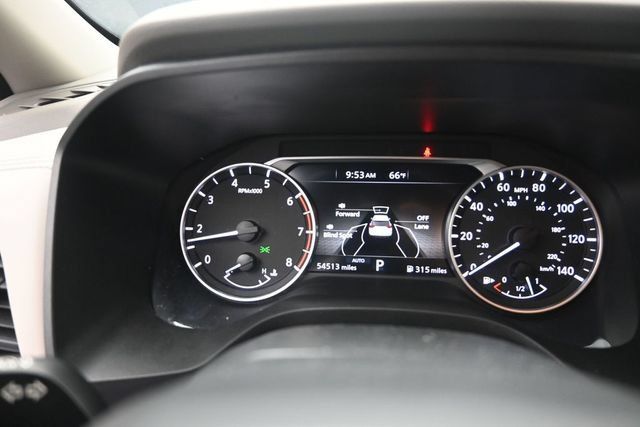 Used 2025 Nissan Rogue SV AWD/4WD image 22