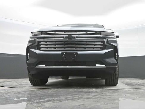 Used 2021 Chevrolet Suburban Premier AWD/4WD image 22