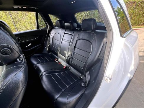 Used 2018 Mercedes-Benz GLC 300 image 35