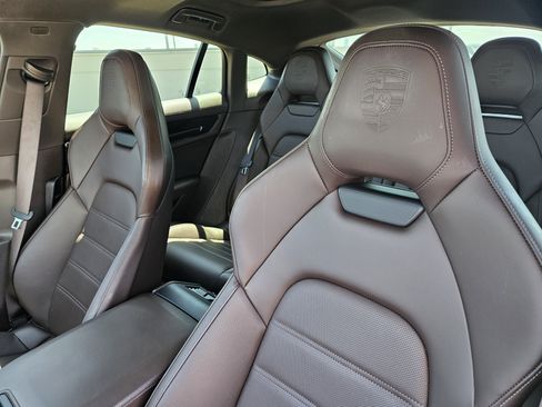 Certified 2026 Porsche Panamera 4 AWD/4WD image 6