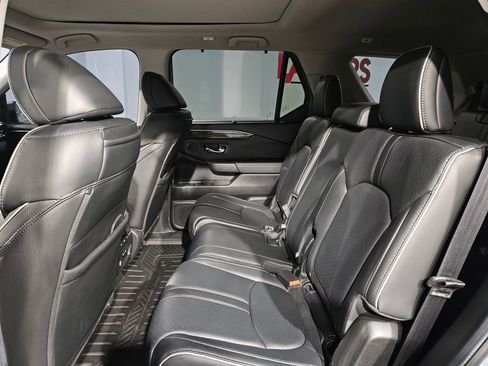 Used 2024 Honda Pilot Elite image 36