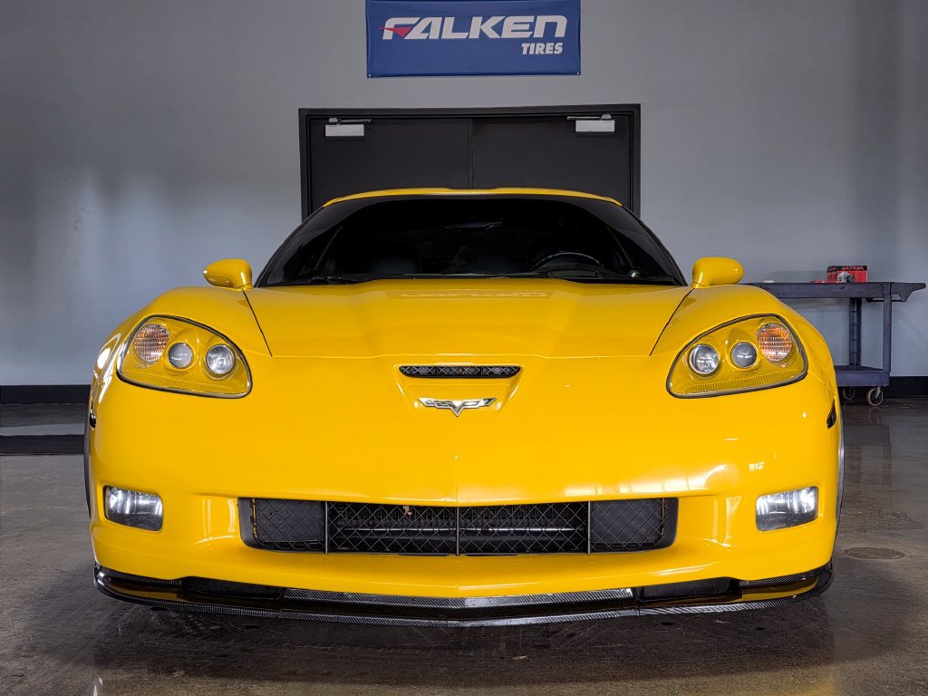Used 2006 Chevrolet Corvette Z06 w/ Preferred Equipment Group RWD image 2
