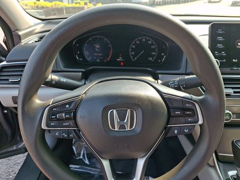 Used 2020 Honda Accord LX image 18