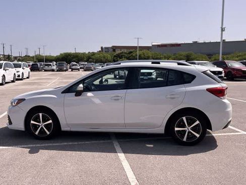 Used 2022 Subaru Impreza 2.0i Premium AWD/4WD image 3