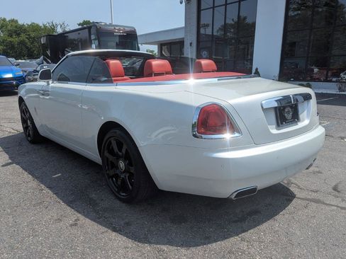 Used 2018 Rolls-Royce Dawn RWD image 67