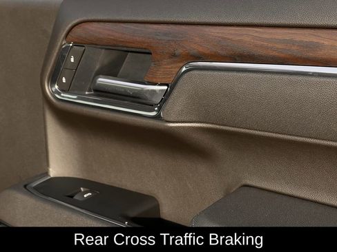 New 2026 GMC Sierra 1500 SLT image 28