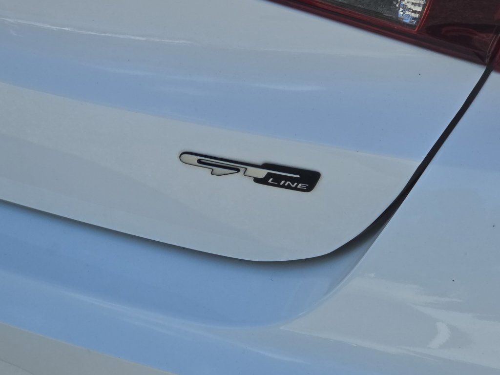 Used 2022 Kia K5 GT-Line w/ GT-Line FWD Premium Package image 9