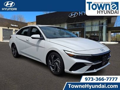 Certified 2024 Hyundai Elantra SEL w/ Convenience Package