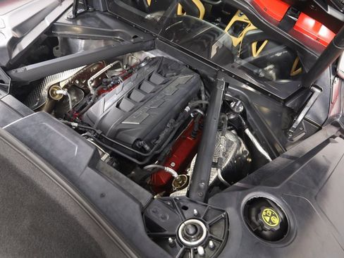 Used 2023 Chevrolet Corvette Stingray Preferred Cpe w/ 2LT image 29