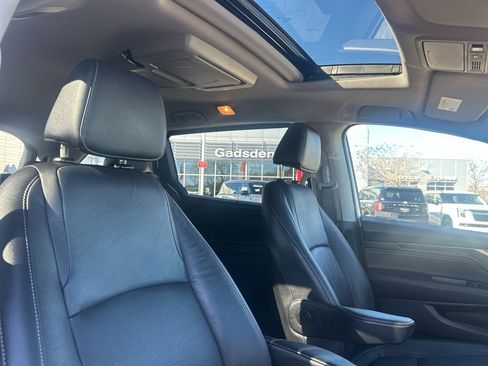 Used 2022 Honda Odyssey Touring image 20