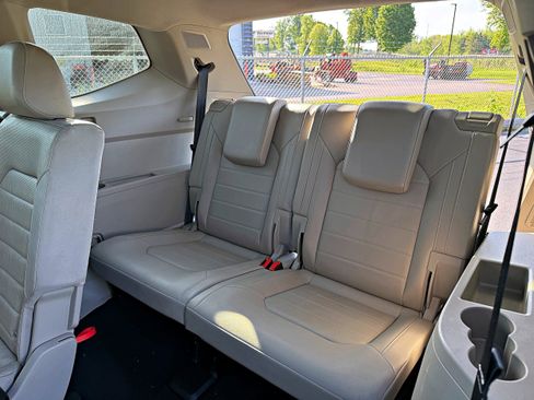 Used 2019 Volkswagen Atlas SEL Premium AWD/4WD image 21